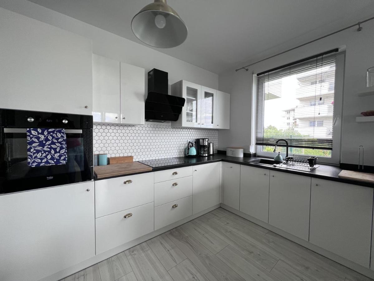Apartament Z Tarasem Na Osiedlu Rakownica เยเลเนียกูรา ภายนอก รูปภาพ