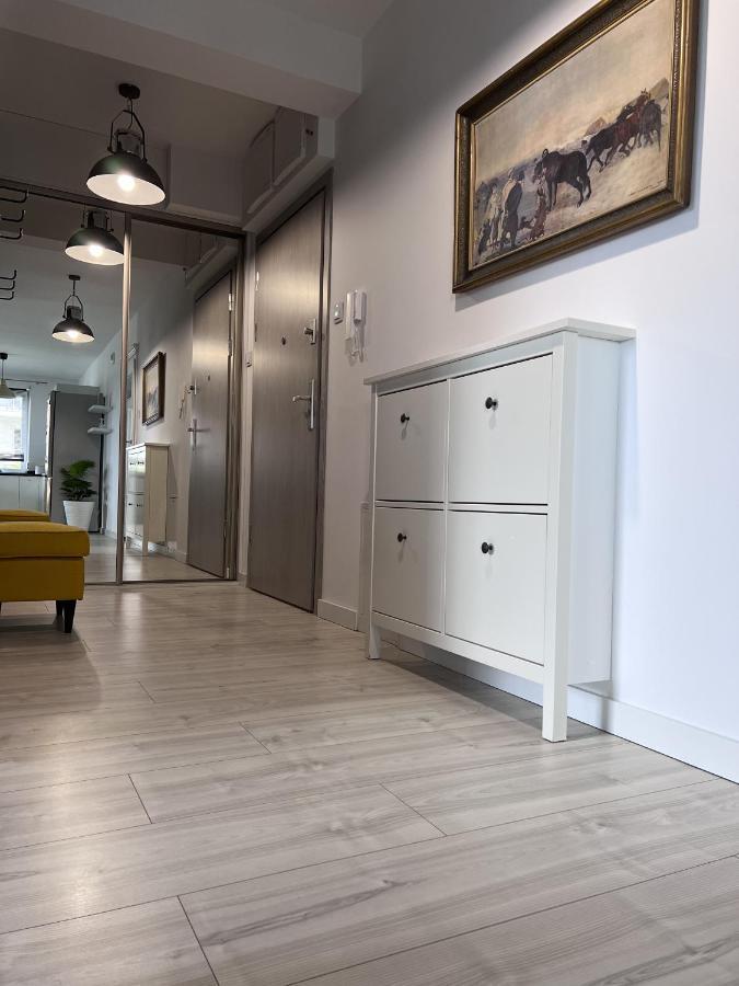 Apartament Z Tarasem Na Osiedlu Rakownica เยเลเนียกูรา ภายนอก รูปภาพ