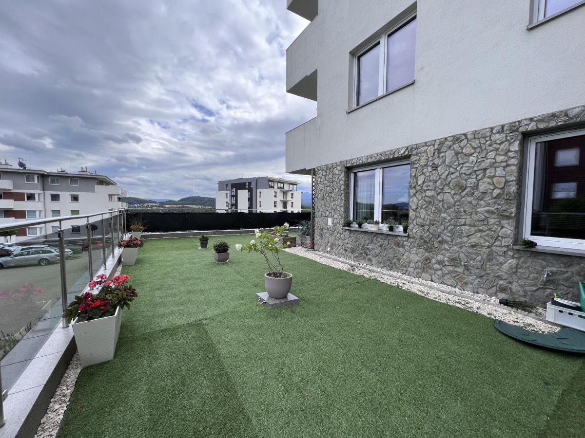 Apartament Z Tarasem Na Osiedlu Rakownica เยเลเนียกูรา ภายนอก รูปภาพ